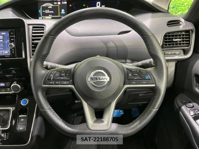 Nissan SERENA 2019-09 348628-12
