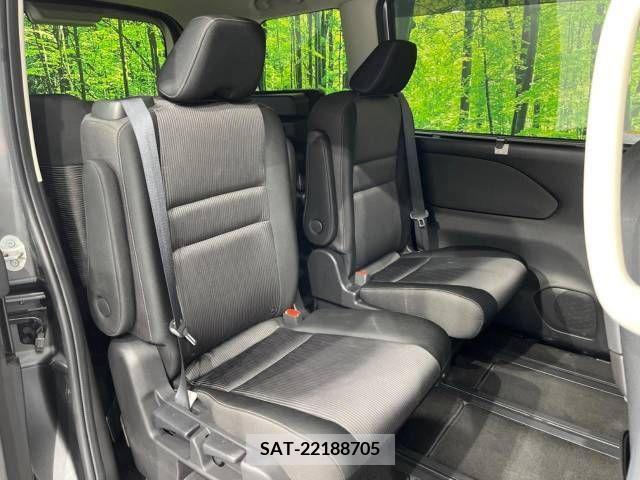 Nissan SERENA 2019-09 348628-9
