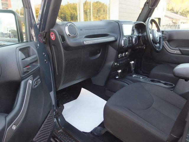 Jeep WRANGLER 2016-04 186937-22