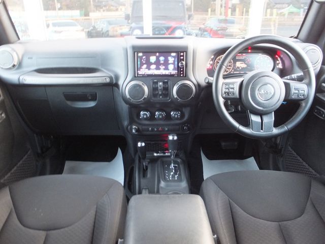 Jeep WRANGLER 2016-04 186937-2