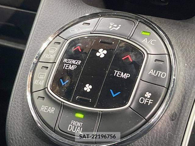 Toyota VOXY 2015-07 222694-6