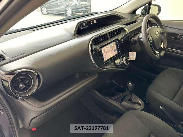 Toyota AQUA 2019-01 292143-4