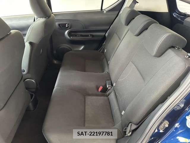 Toyota AQUA 2019-01 292143-6