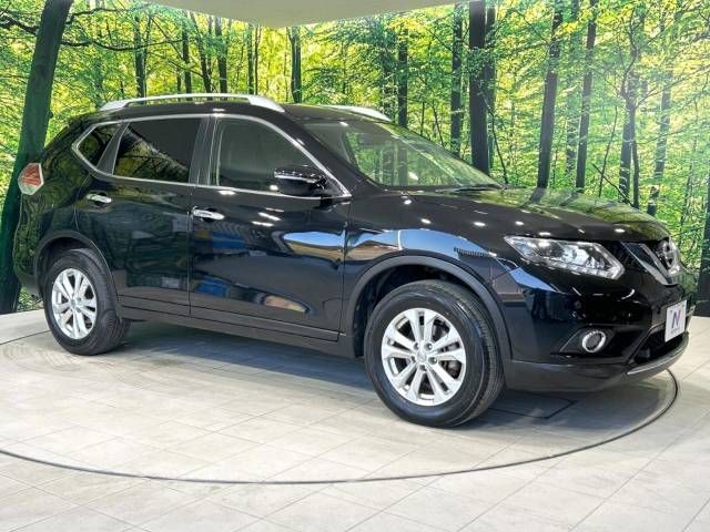 Nissan X-TRAIL 2015-09 185588-16