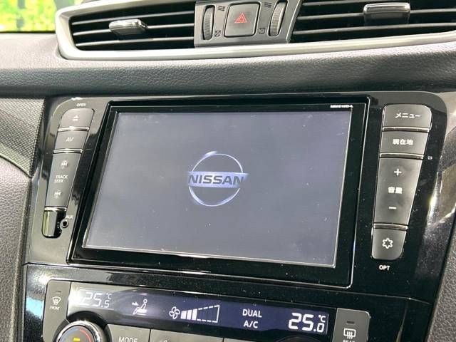 Nissan X-TRAIL 2015-09 185588-2