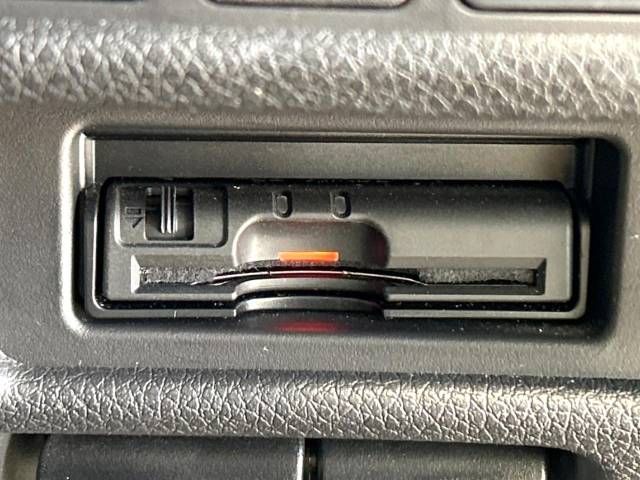 Nissan X-TRAIL 2015-09 185588-5