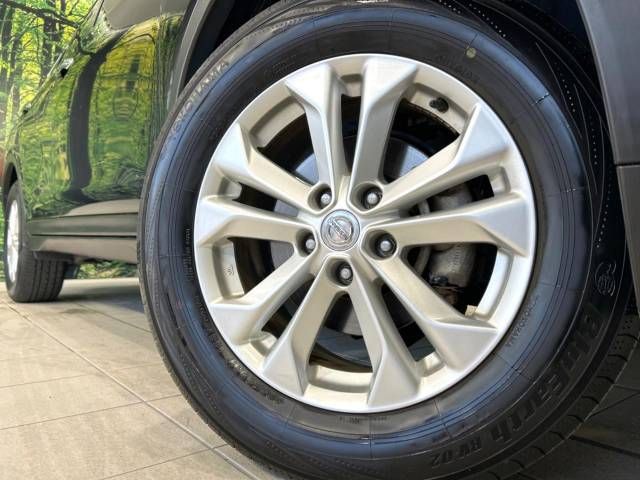 Nissan X-TRAIL 2015-09 185588-13