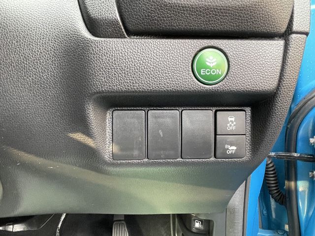 Honda FIT HYBRID 2013-09 17701-20