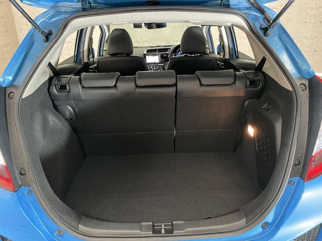 Honda FIT HYBRID 2013-09 17701-7