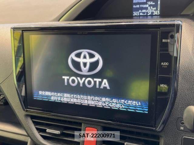 Toyota VOXY 2016-06 289214-2