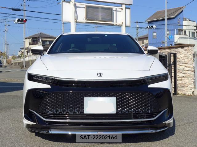 Toyota CROWN 2022-11 246632-2