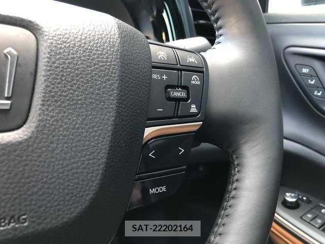 Toyota CROWN 2022-11 246632-14