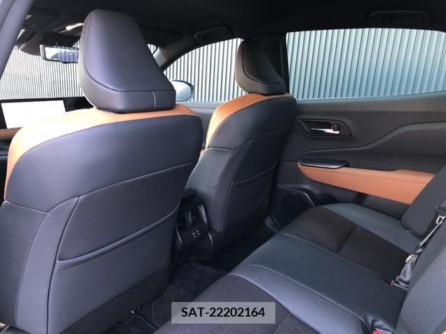 Toyota CROWN 2022-11 246632-9