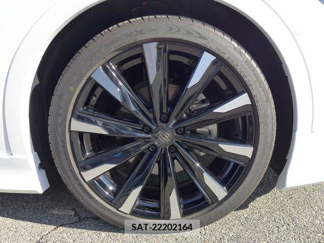 Toyota CROWN 2022-11 246632-18
