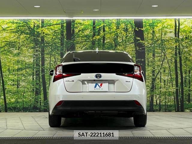 Toyota PRIUS 2019-05 380215-15