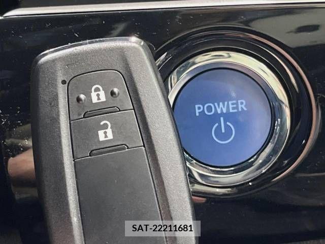 Toyota PRIUS 2019-05 380215-6