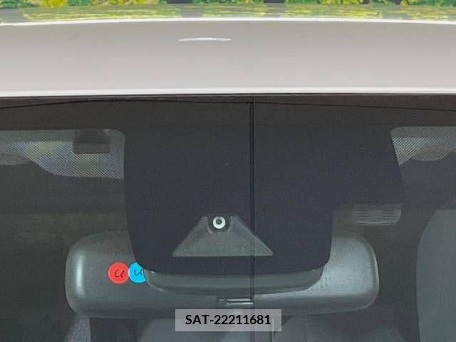 Toyota PRIUS 2019-05 380215-4