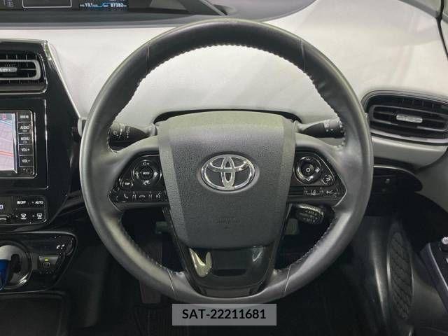 Toyota PRIUS 2019-05 380215-11