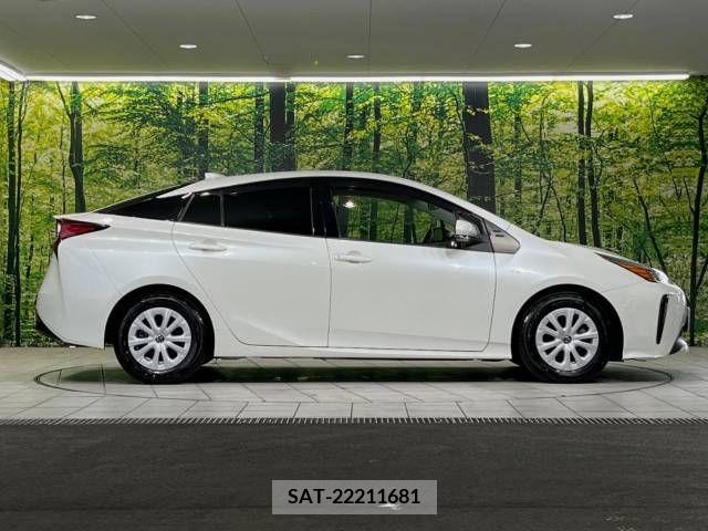 Toyota PRIUS 2019-05 380215-17