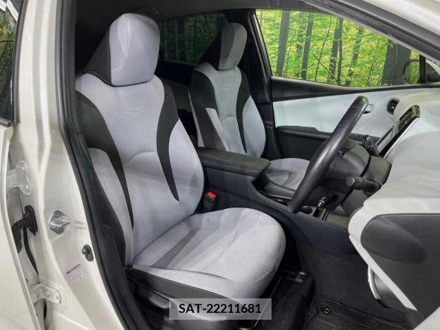 Toyota PRIUS 2019-05 380215-8