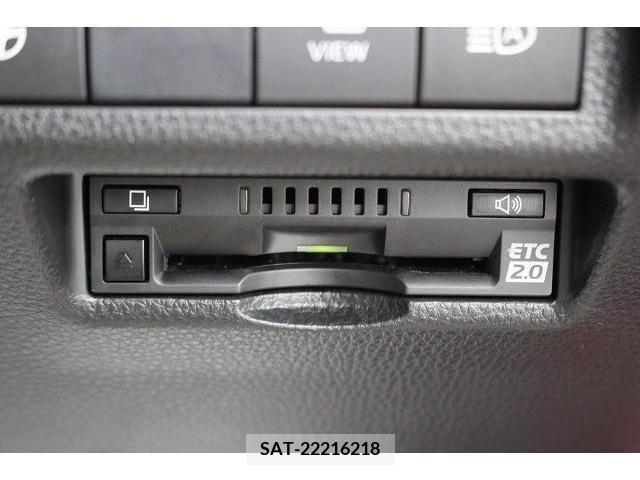 Toyota RAV4 PHV 2021-10 221988-4