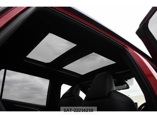 Toyota RAV4 PHV 2021-10 221988-3