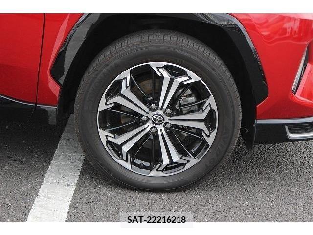 Toyota RAV4 PHV 2021-10 221988-9