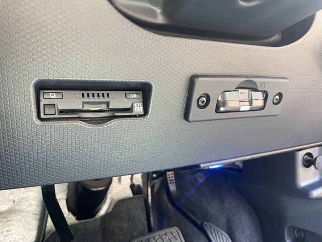 Daihatsu TANTO CUSTOM 2022-09 17257-17