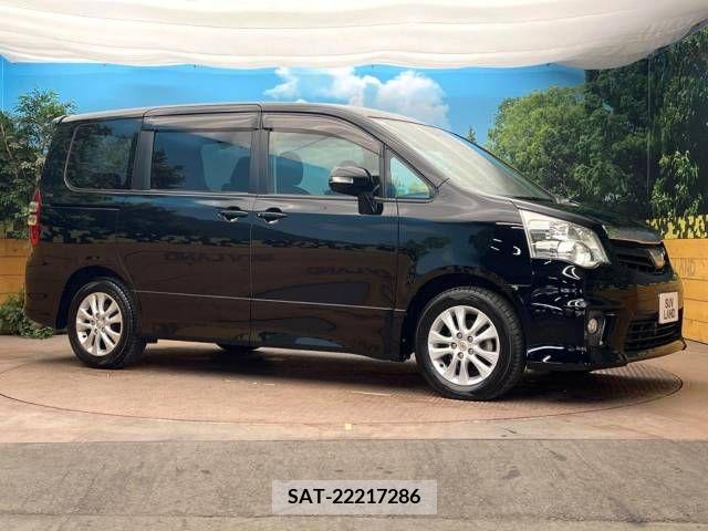 Toyota NOAH 2011-03 249294-16
