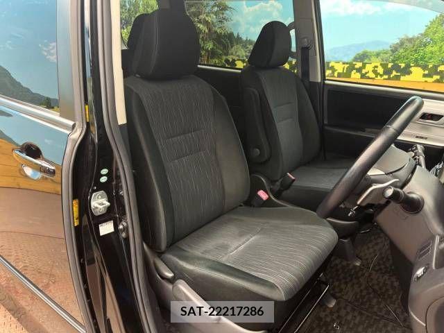 Toyota NOAH 2011-03 249294-7