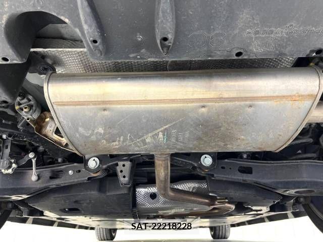 Toyota PRIUS 2020-04 220277-19