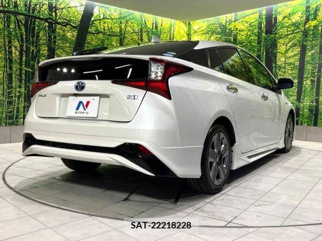 Toyota PRIUS 2020-04 220277-17