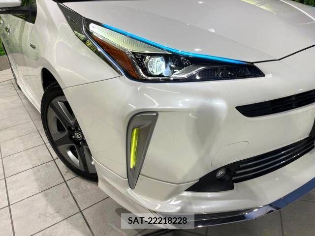 Toyota PRIUS 2020-04 220277-12