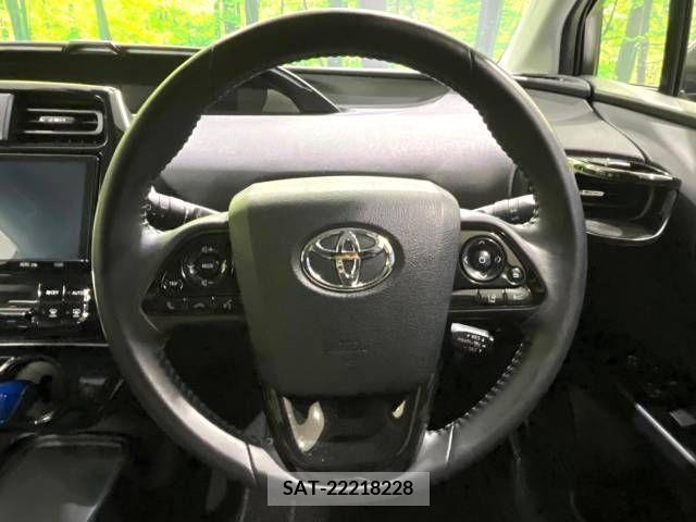 Toyota PRIUS 2020-04 220277-11