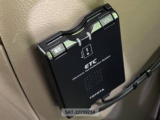 Toyota NOAH 2005-12 279552-6