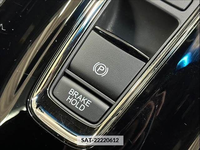 Honda VEZEL 2017-06 242939-5