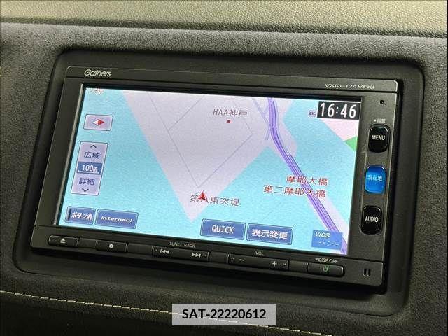 Honda VEZEL 2017-06 242939-2