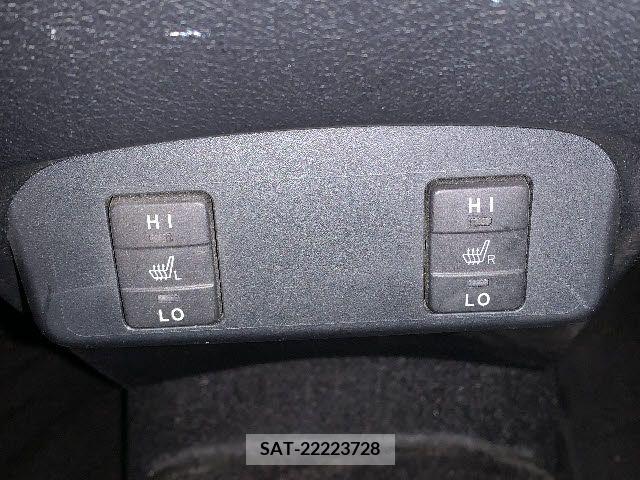 Toyota SIENTA 2017-03 344888-11