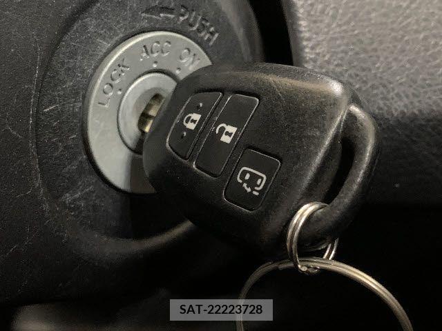 Toyota SIENTA 2017-03 344888-5