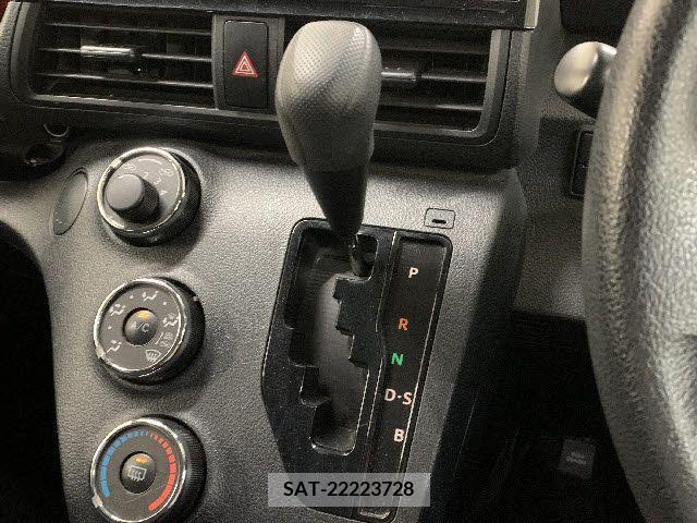 Toyota SIENTA 2017-03 344888-19