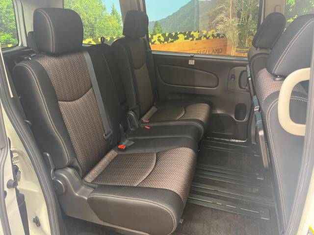 Nissan SERENA 2015-04 182494-8