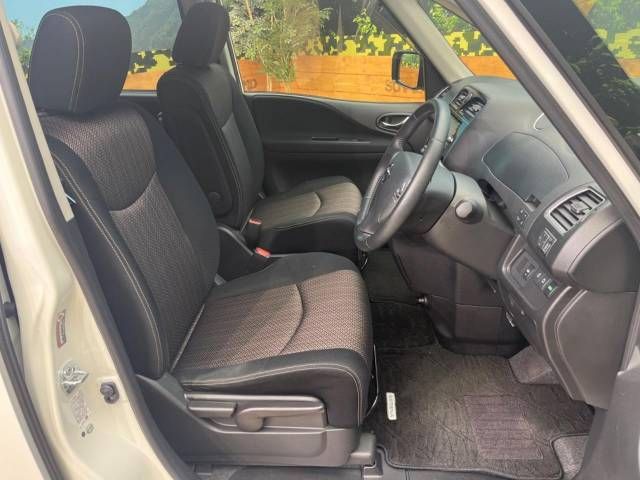 Nissan SERENA 2015-04 182494-7