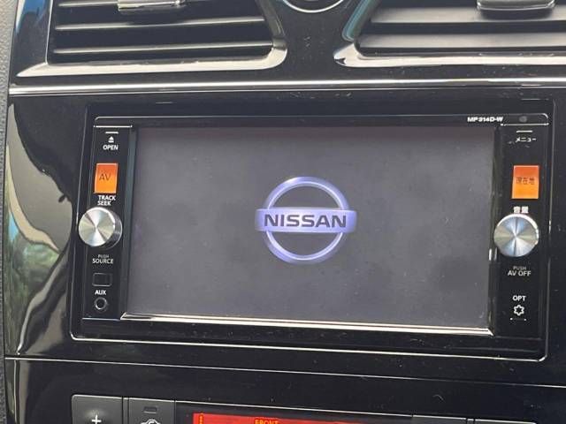 Nissan SERENA 2015-04 182494-3