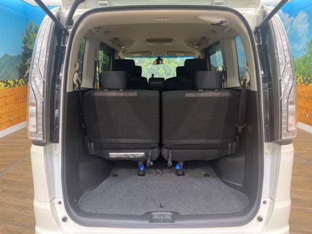 Nissan SERENA 2015-04 182494-10