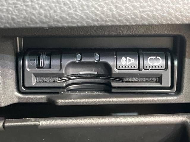 Nissan SERENA 2015-04 182494-6