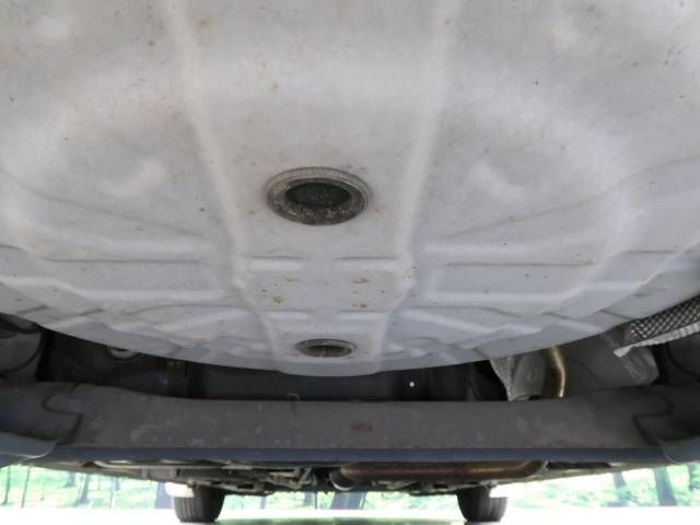 Nissan NOTE 2013-02 9172-19