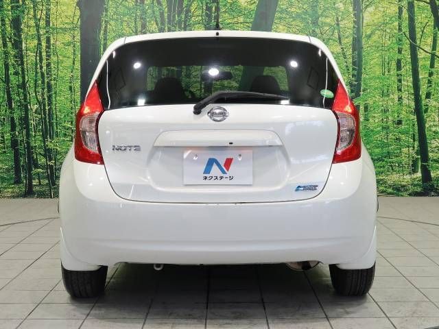 Nissan NOTE 2013-02 9172-15