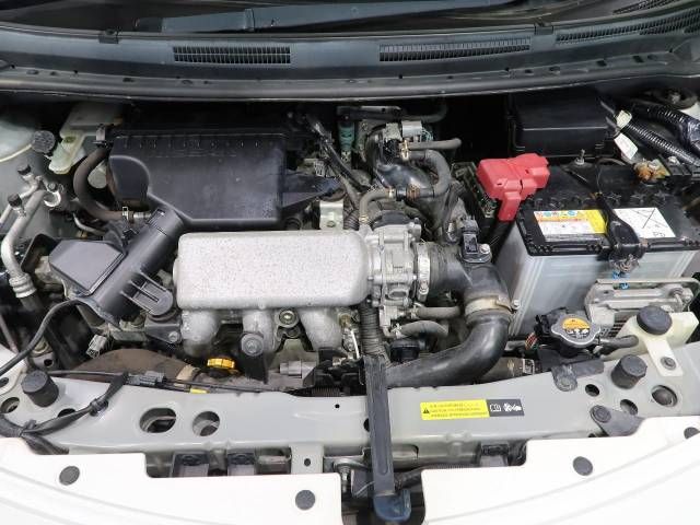 Nissan NOTE 2013-02 9172-18