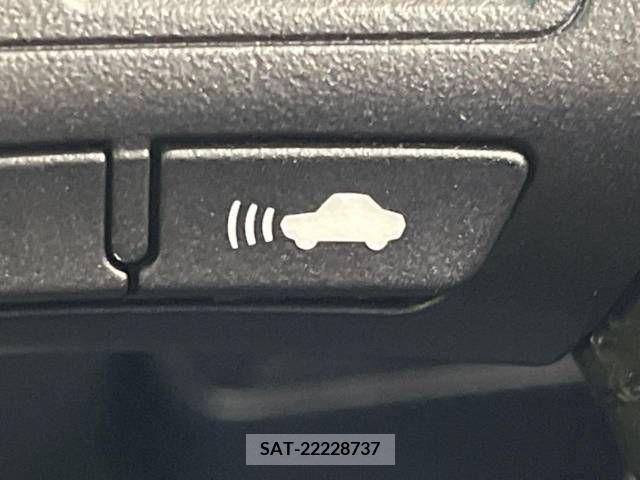 Lexus HS 2015-05 241584-4