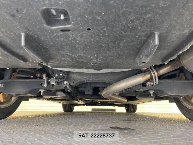 Lexus HS 2015-05 241584-19